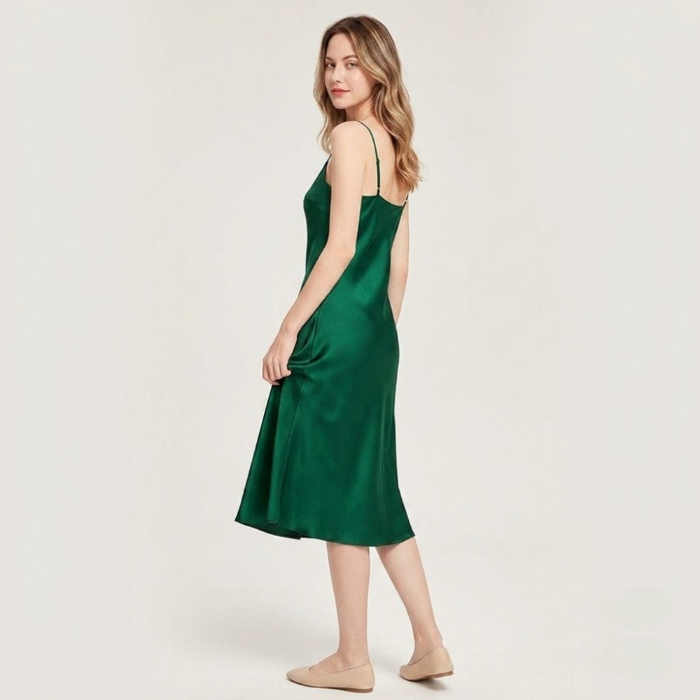 Solenne – Silk Slip Dress — Emerald Green