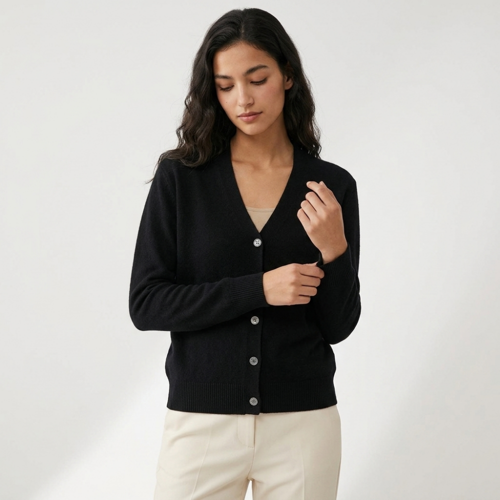 Pirelle – Cashmere Wool Cardigan — Black