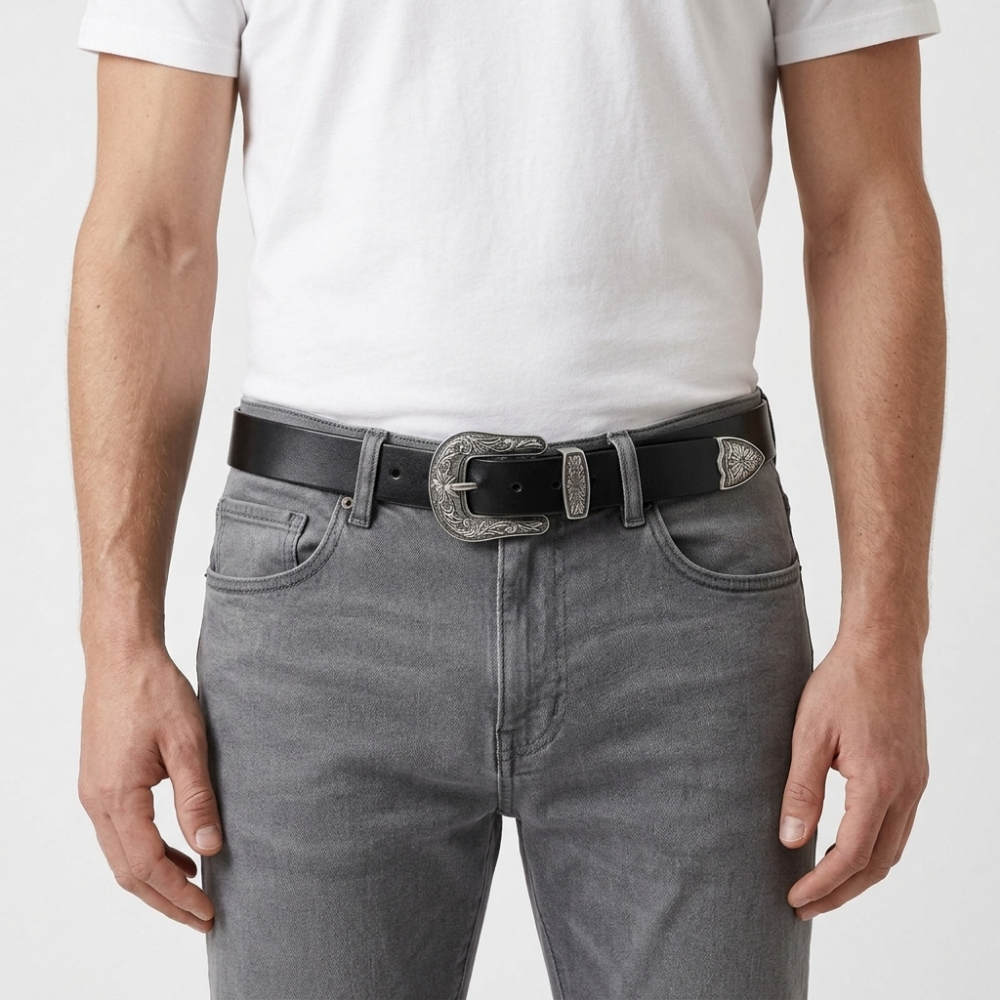 Galloway – Engraved Buckle Leather Belt