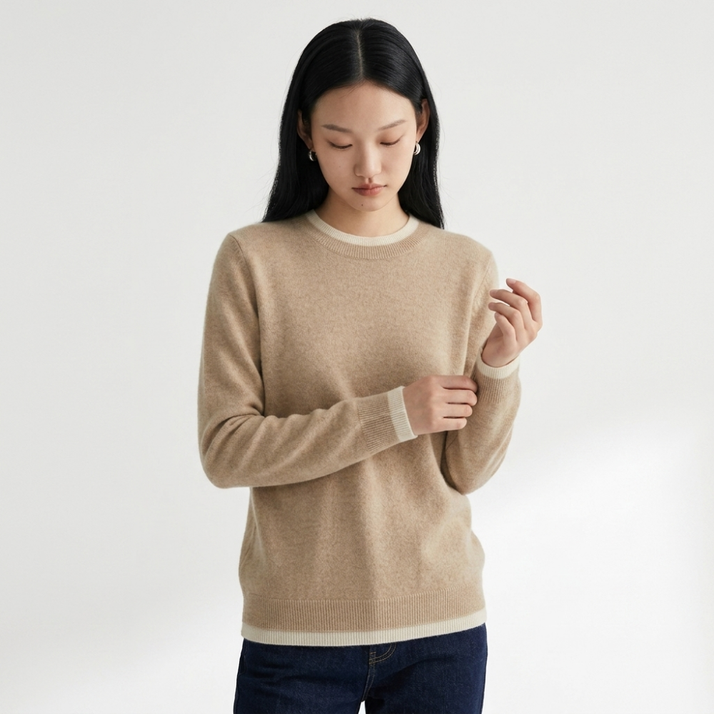 Hollow – Cashmere Crewneck — Light khaki